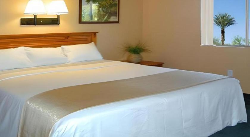 Nellis Suites At Main Gate Hotel Las Vegas Ngoại thất bức ảnh
