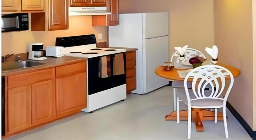 Nellis Suites At Main Gate Hotel Las Vegas Ngoại thất bức ảnh